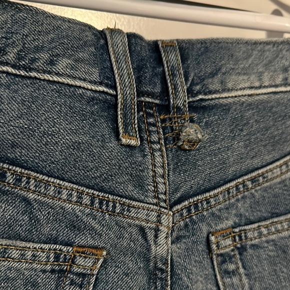 WE THE FREE | Blue Jean Shorts Distressed Frayed Hem - Picture 6 of 11
